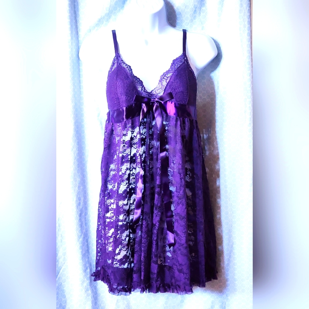 Night gown.  New with tag purple color.  Fits sml/med
